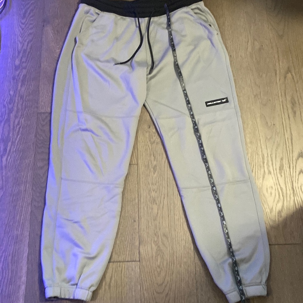 Men’s Large Gray Hollister sweatpants